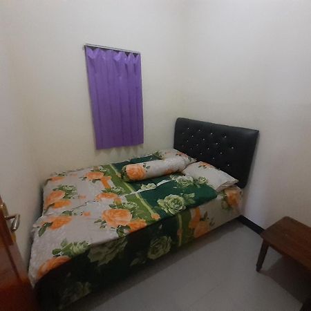 Widodaren Homestay Probolinggo Εξωτερικό φωτογραφία